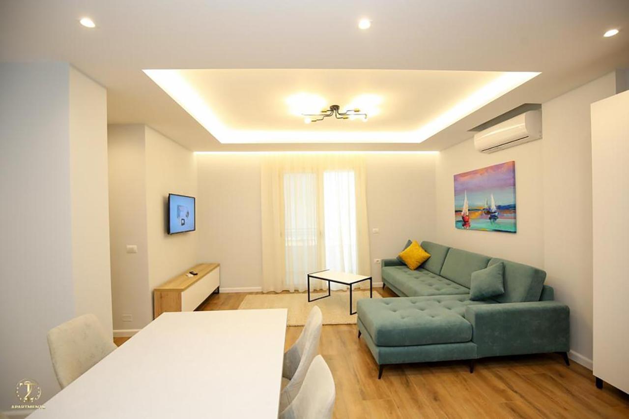 T2 City Apartments Vlorë Exterior foto
